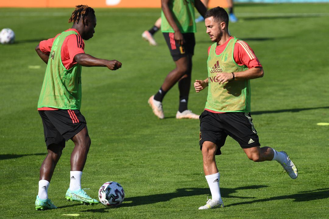 Eden Hazard en uno de los entrenamientos