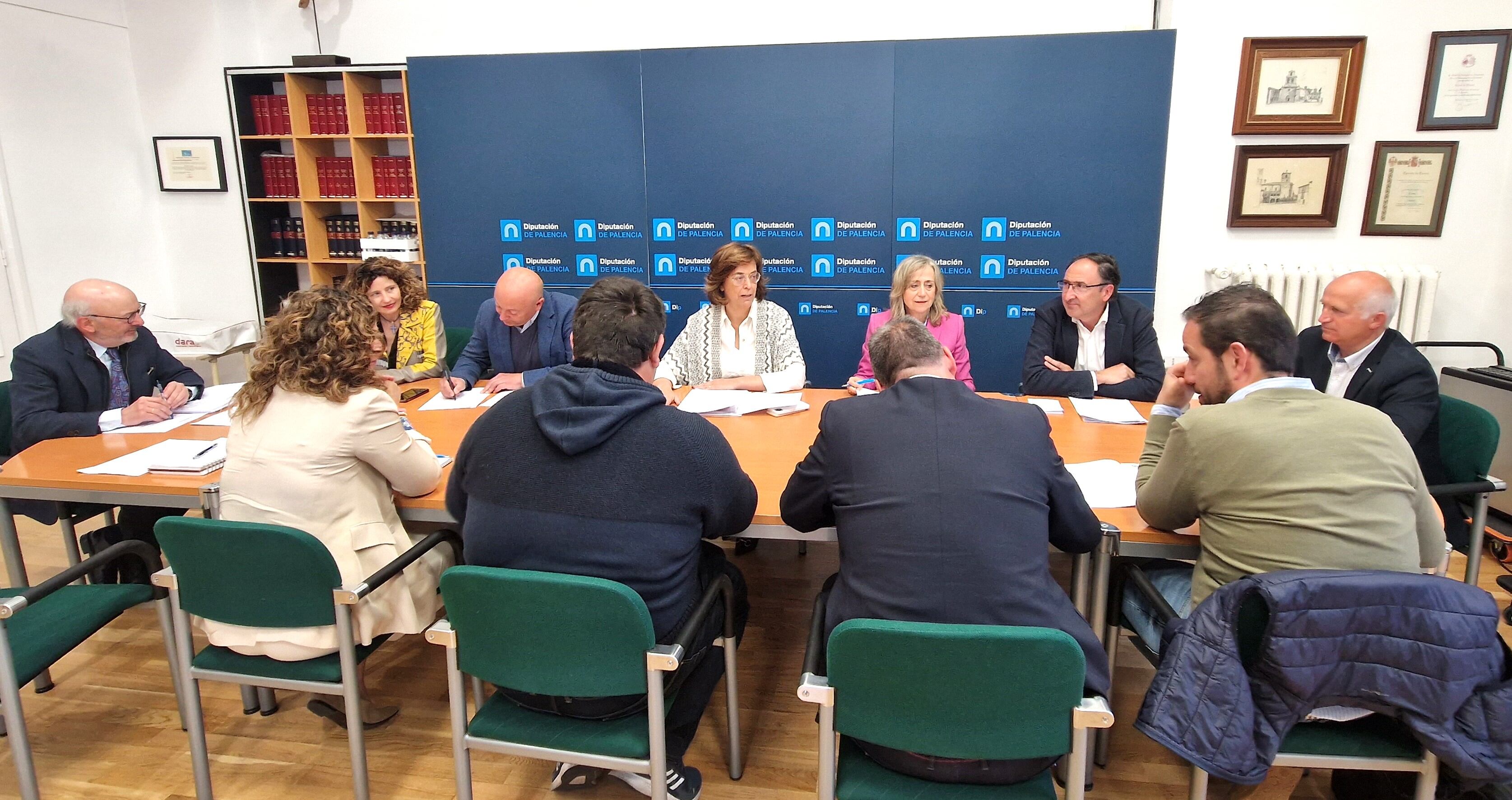 La Diputación aprobó los convenios para el mantenimiento de los Centros de Acción Social y la atención a los usuarios de la provincia