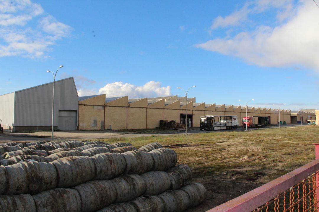 Industrias en el polígono industrial de la Comunidad de Villa de Cuéllar