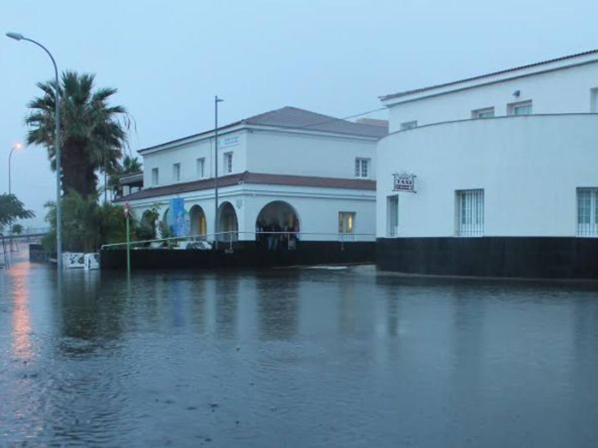 Sin incidencias graves en las primeras horas de alerta