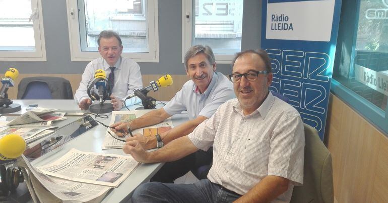 Jordi Montanya, Ramon Alturo, i Carmel Mòdol, en tertúlia