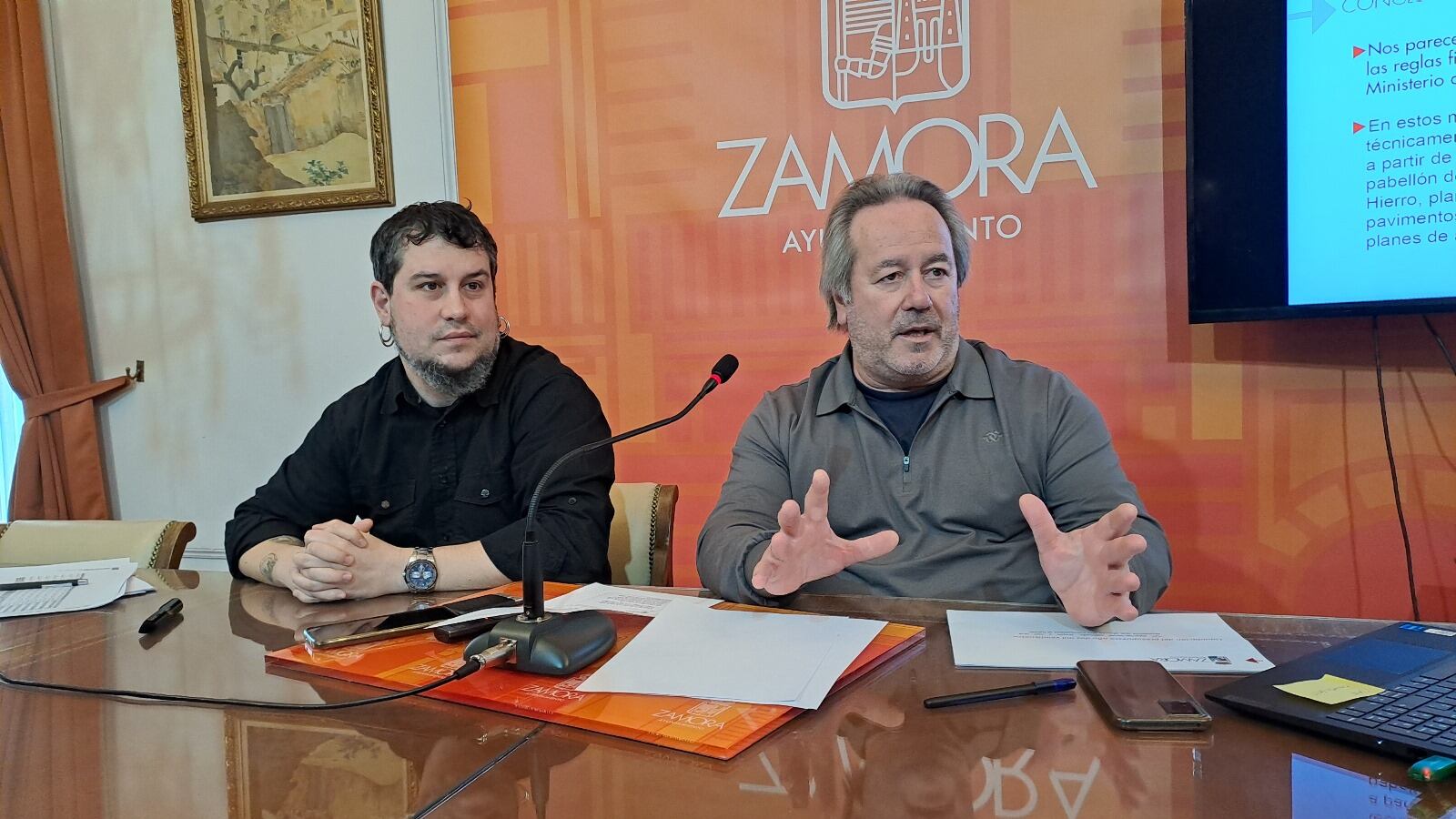 Diego Bernardo y Francisco Guarido durante la rueda de prensa