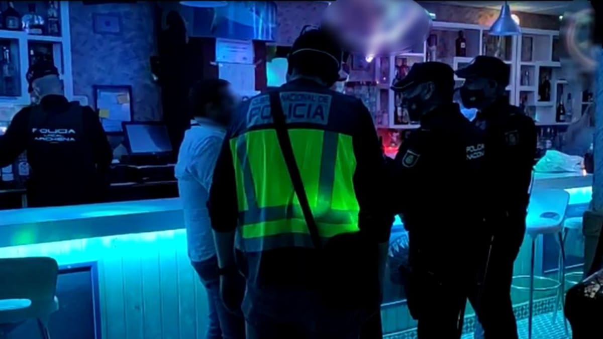 Díez detenidos en Alhama de Murcia en una operación contra la explotación sexual