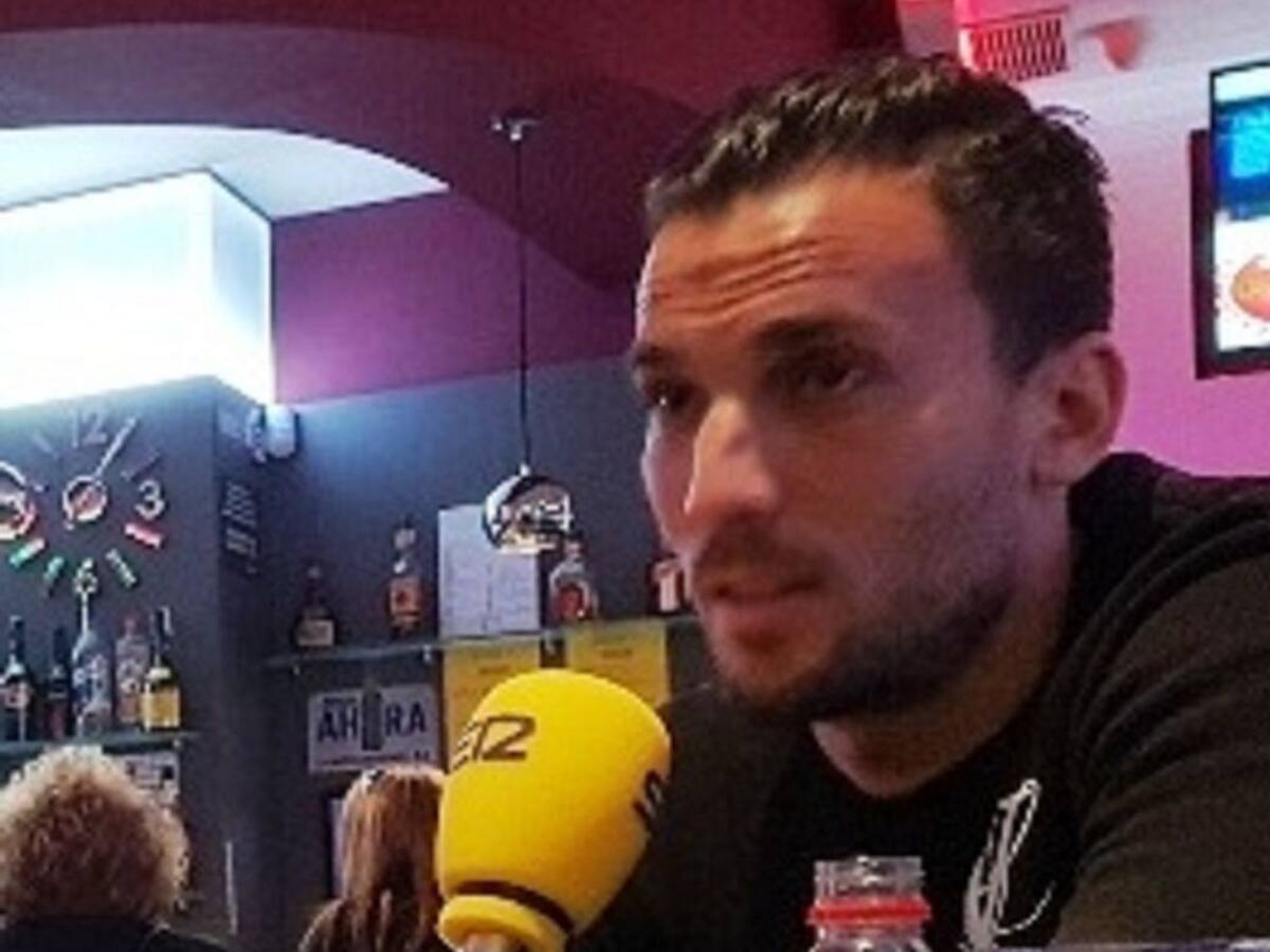 Óscar Díaz: "No me gusta definirme, prefiero que me vean en el campo"