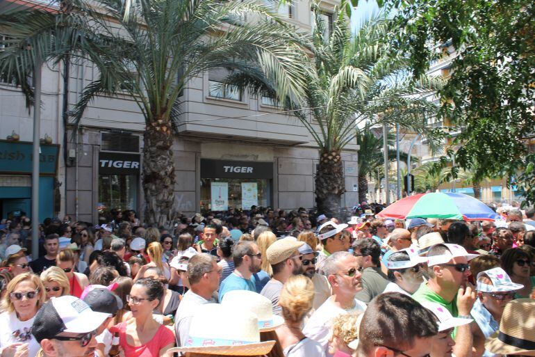 Público asistente a la mascletà