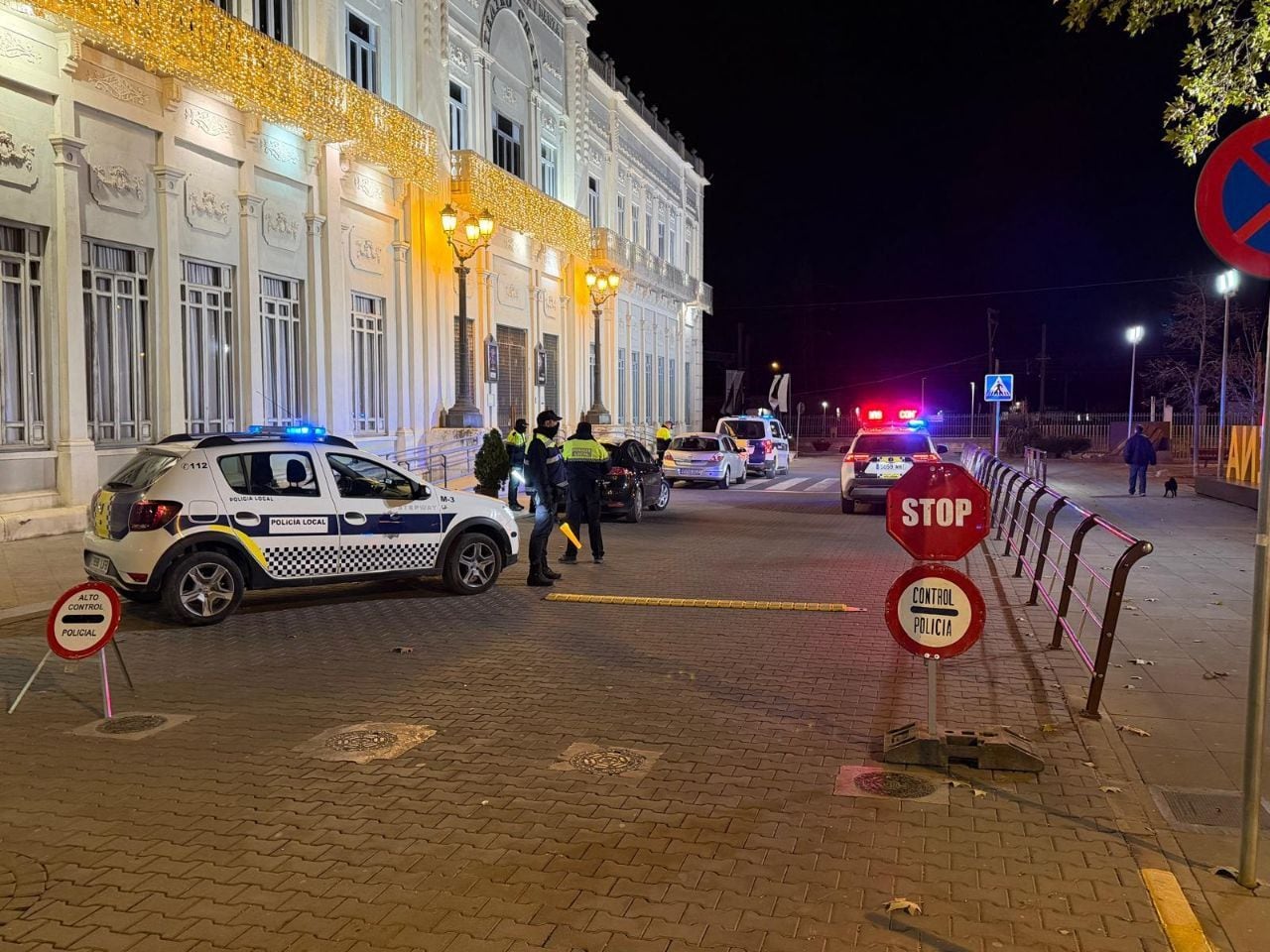 Control de la policía local en Villena
