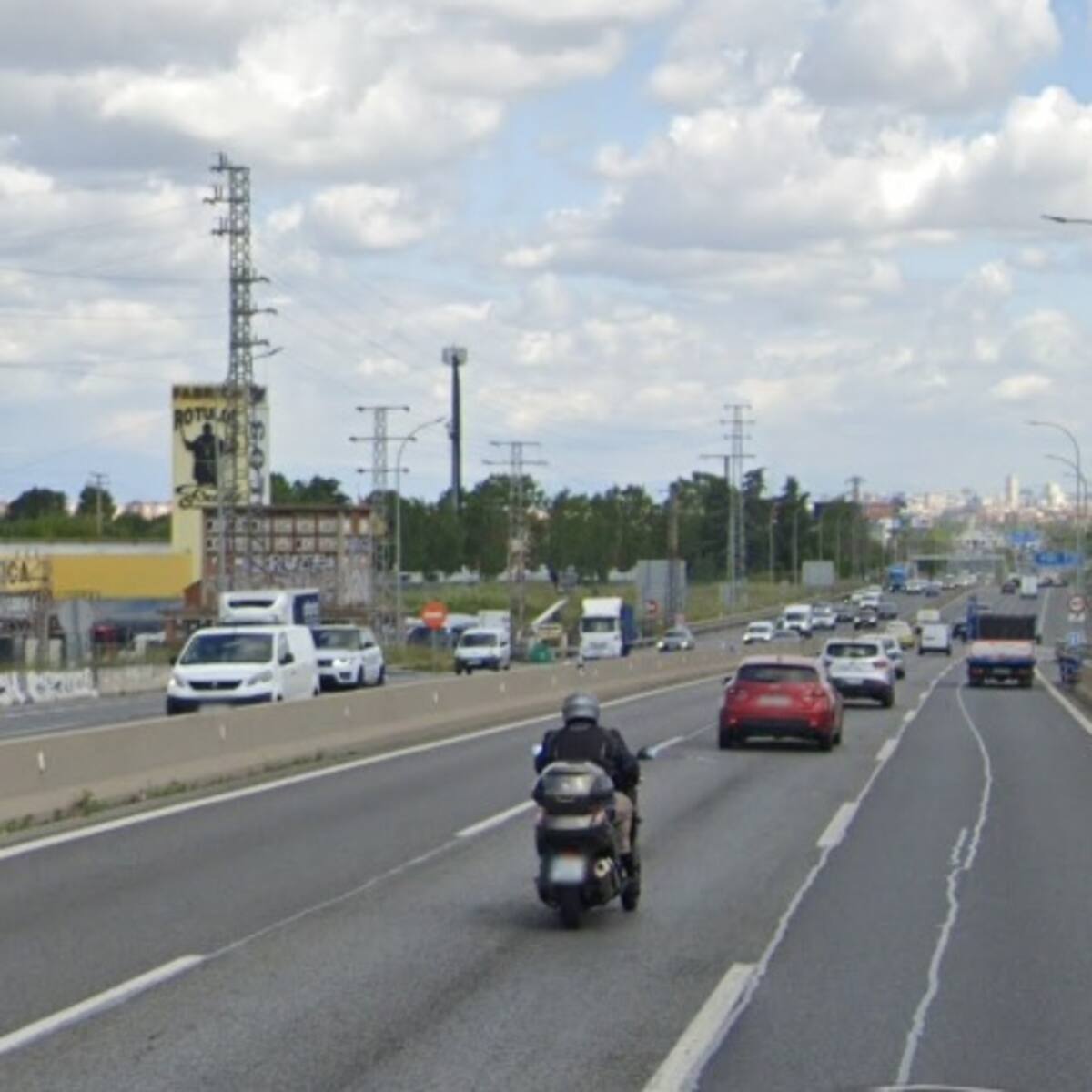 Detenido un conductor borracho que iba chocando con otros coches por la A-42