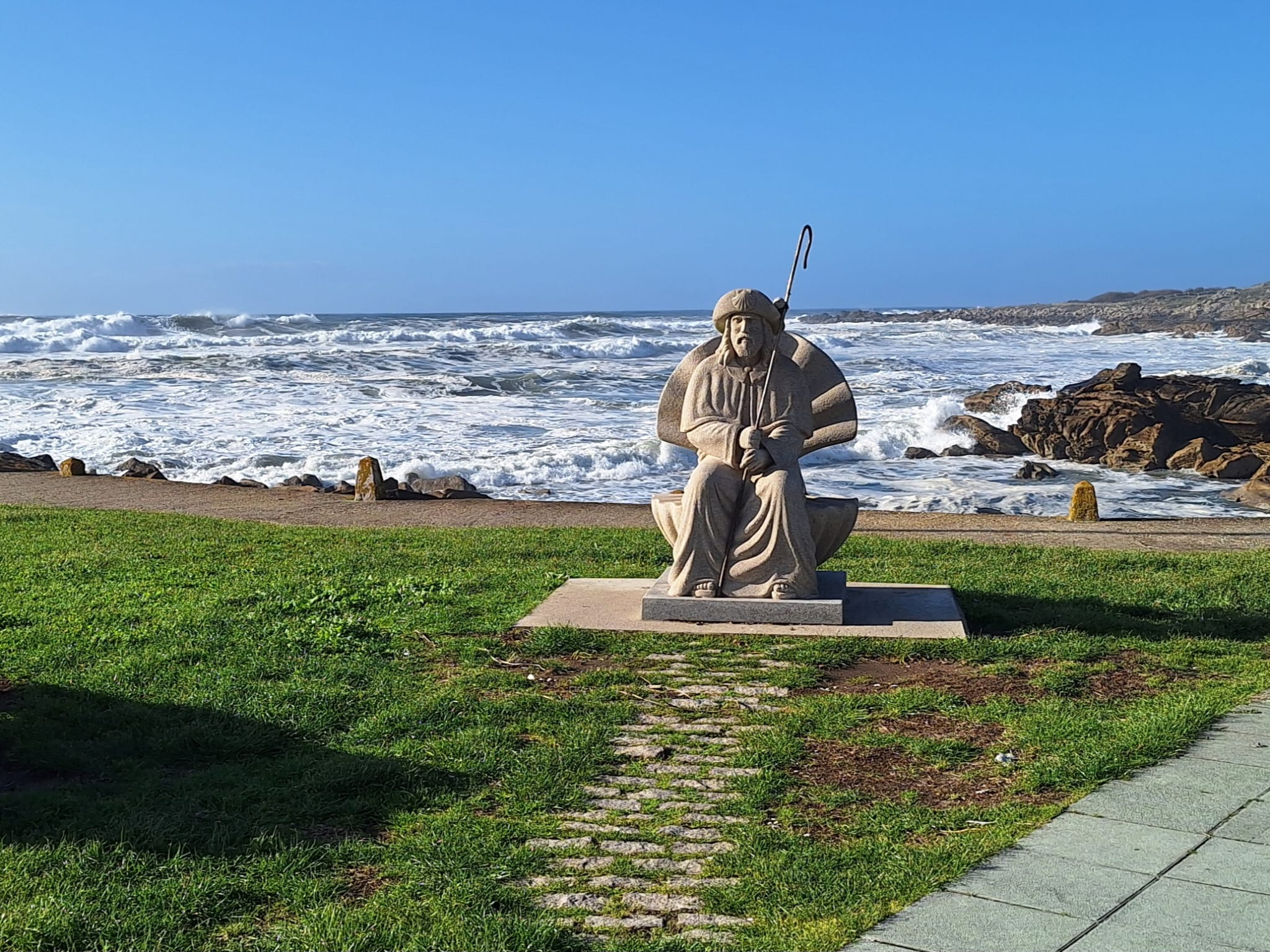 Monumento al Peregrino en A Guarda