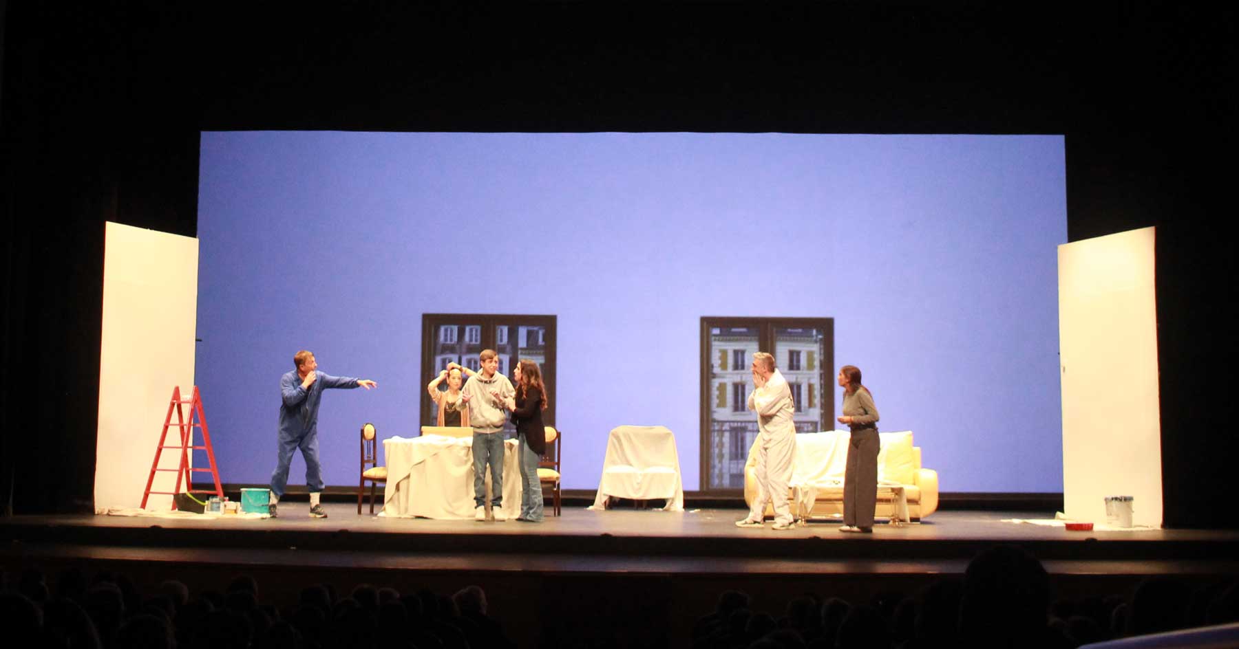 El sainete despertó las sonrisas y los aplausos entre el público asistente