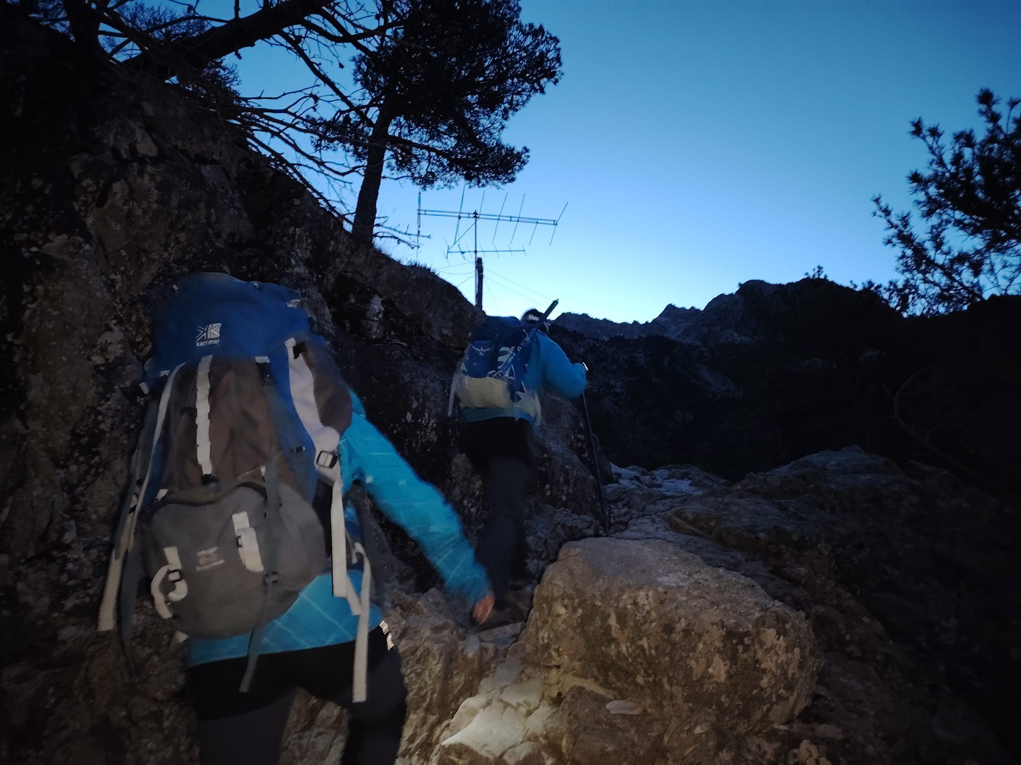 La ruta hacia el glaciar parte, antes del amanecer, del Balneario de Panticosa