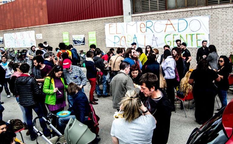 Acto del pasado sábado en el entorno del mercado, en el que se conmemoraban 81 años de su inauguración. 