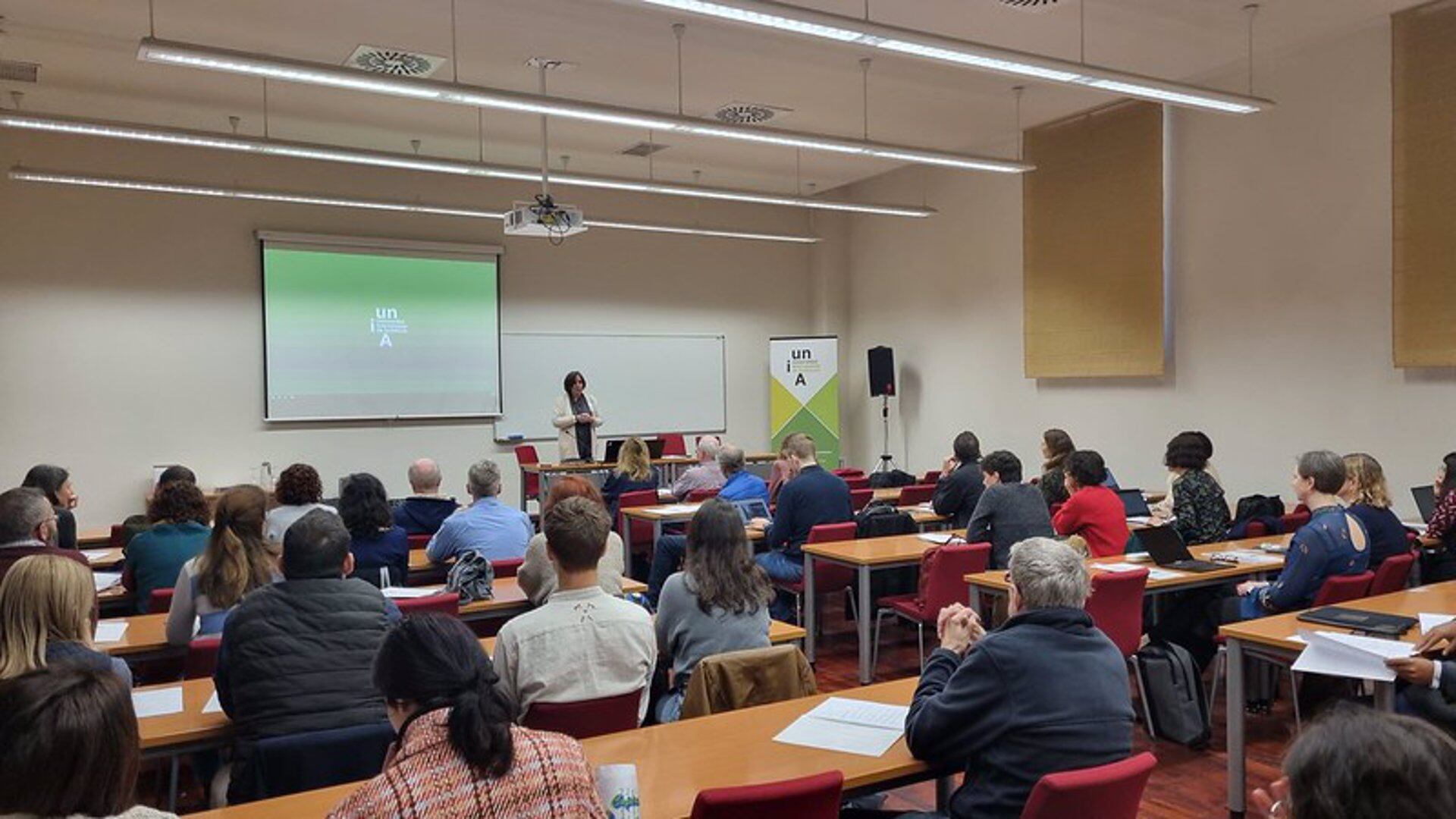 Encuentro sobre microbiología ambiental.