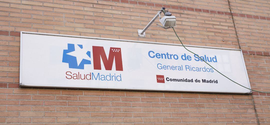Fachada del Centro de Salud Nuestra Señora de Fátima