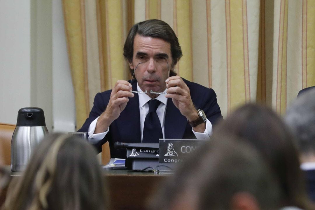 El expresidente del Gobierno José María Aznar ha afirmado hoy que decir que el PP es un partido corrupto es un &quot;poco exagerado&quot;