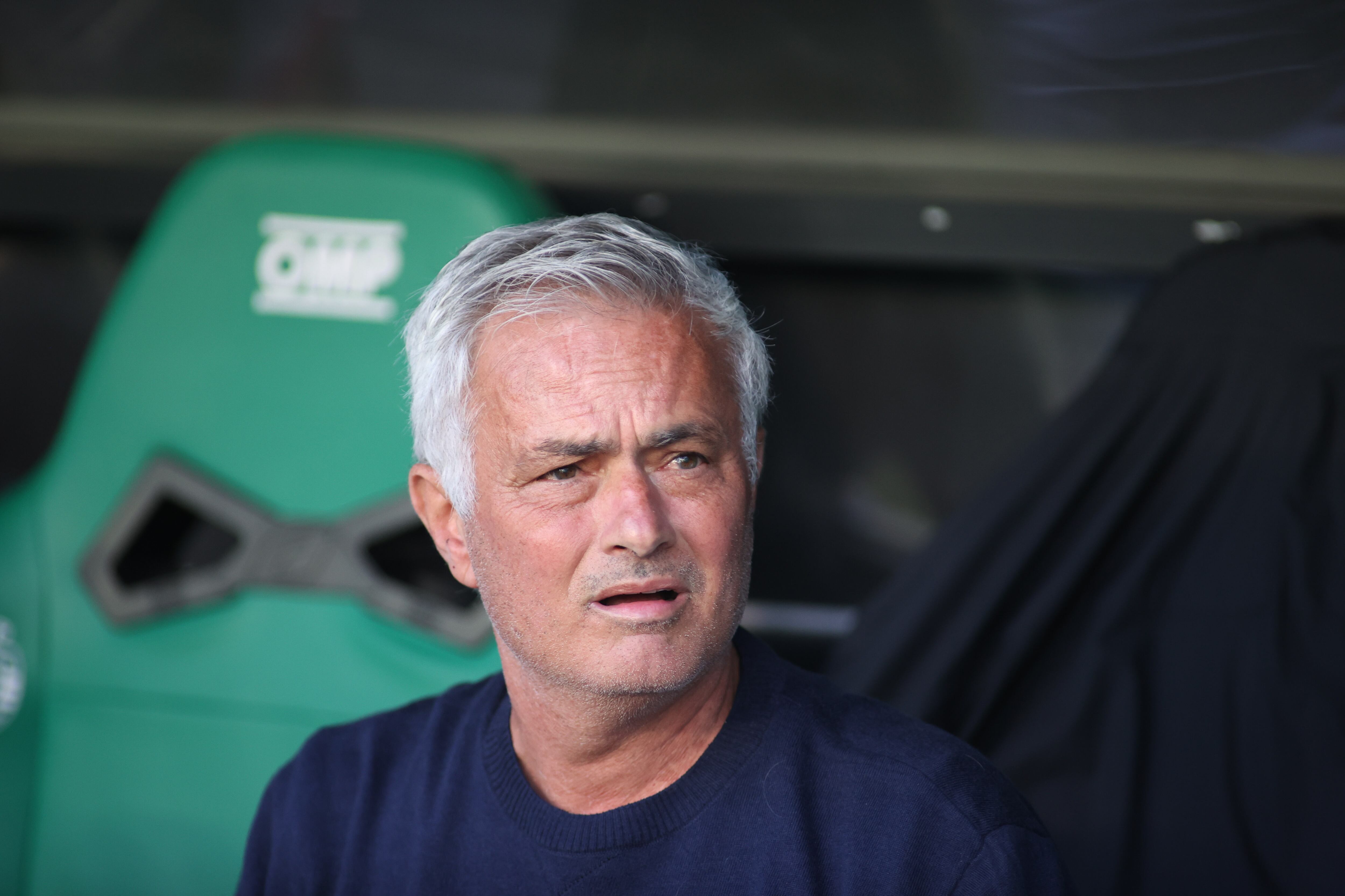 Mourinho durante un partido con el Benfica