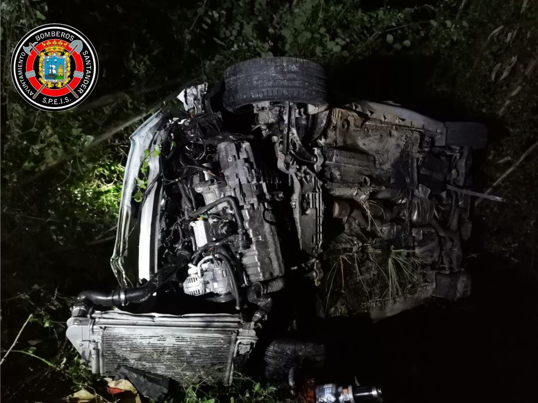 Estado en el que ha quedado el vehículo en el que viajaba la joven fallecida.