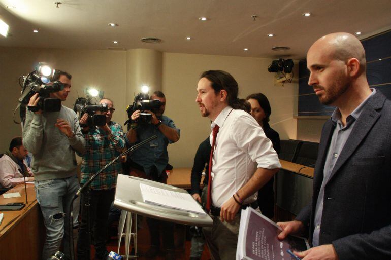 Pablo Iglesias, durante la comparecencia de este lunes