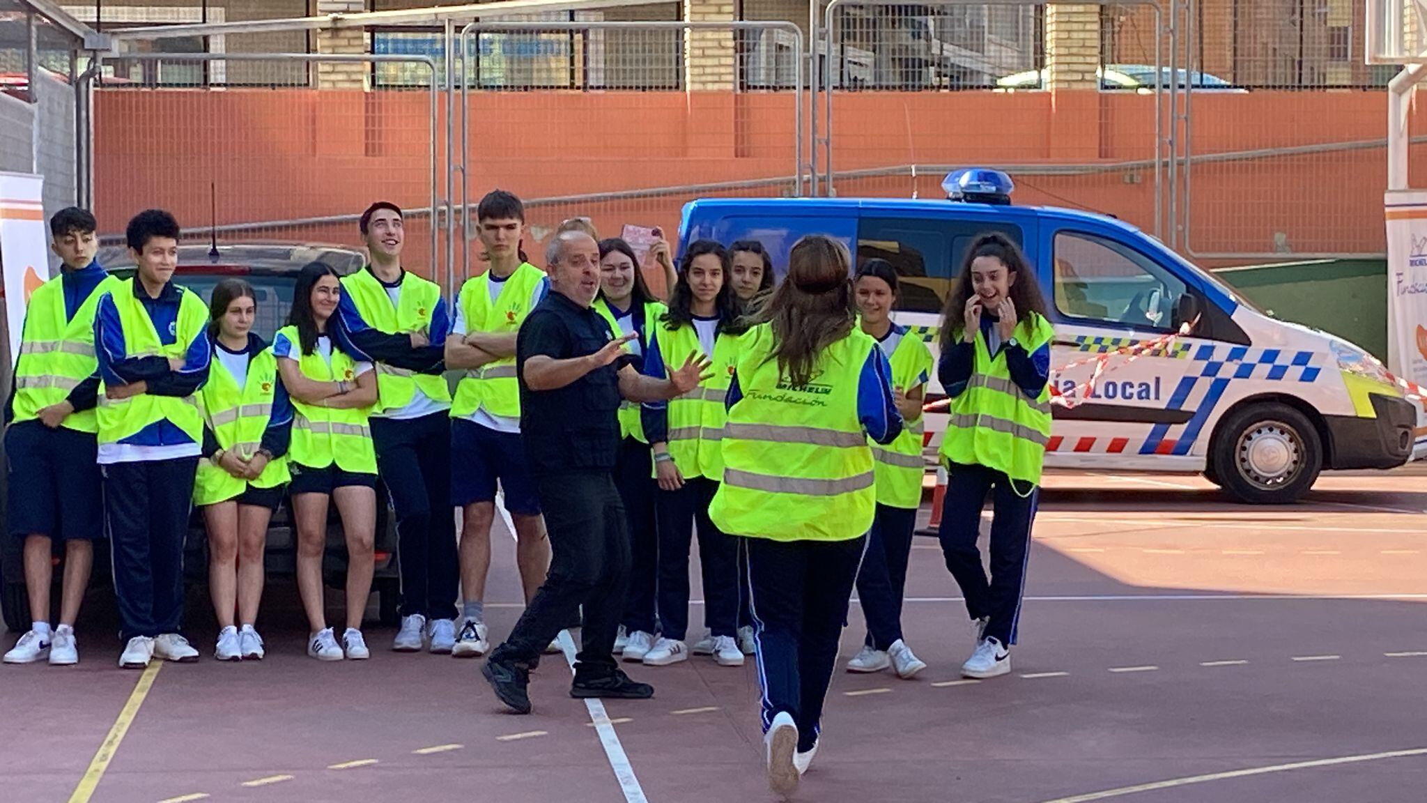 Alumnos y alumnas del Colegio Vera Cruz de Aranda han participado en el programa VIA de Seguridad Vial