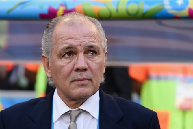 Sabella, pensativo durante el Mundial