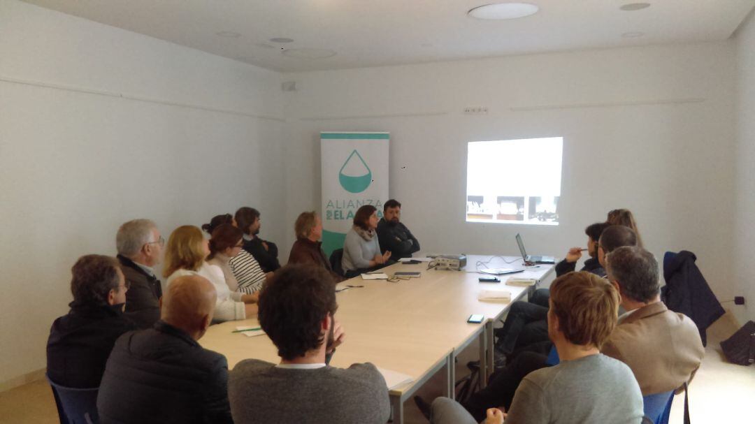 Un momento durante la asamblea