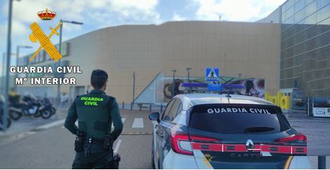 La Guardia Civil investiga dos hurtos y una tentativa de estafa en un centro comercial de Arroyo de la Encomienda