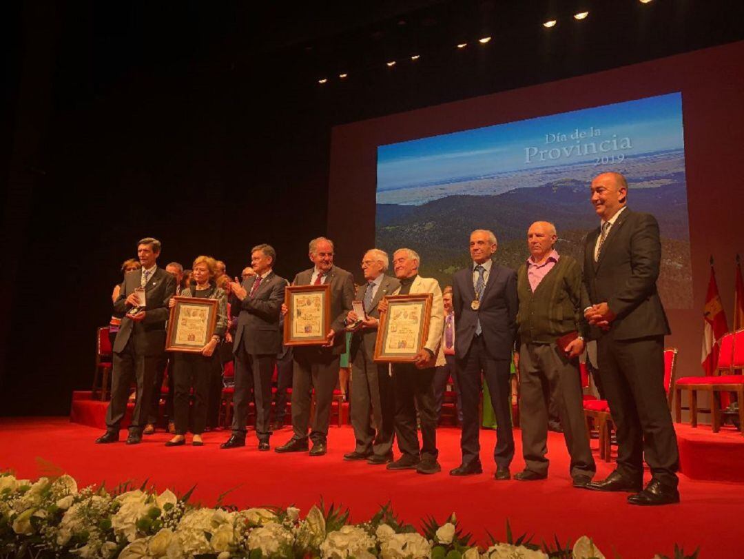 Reconocimientos en el Día de la Provincia