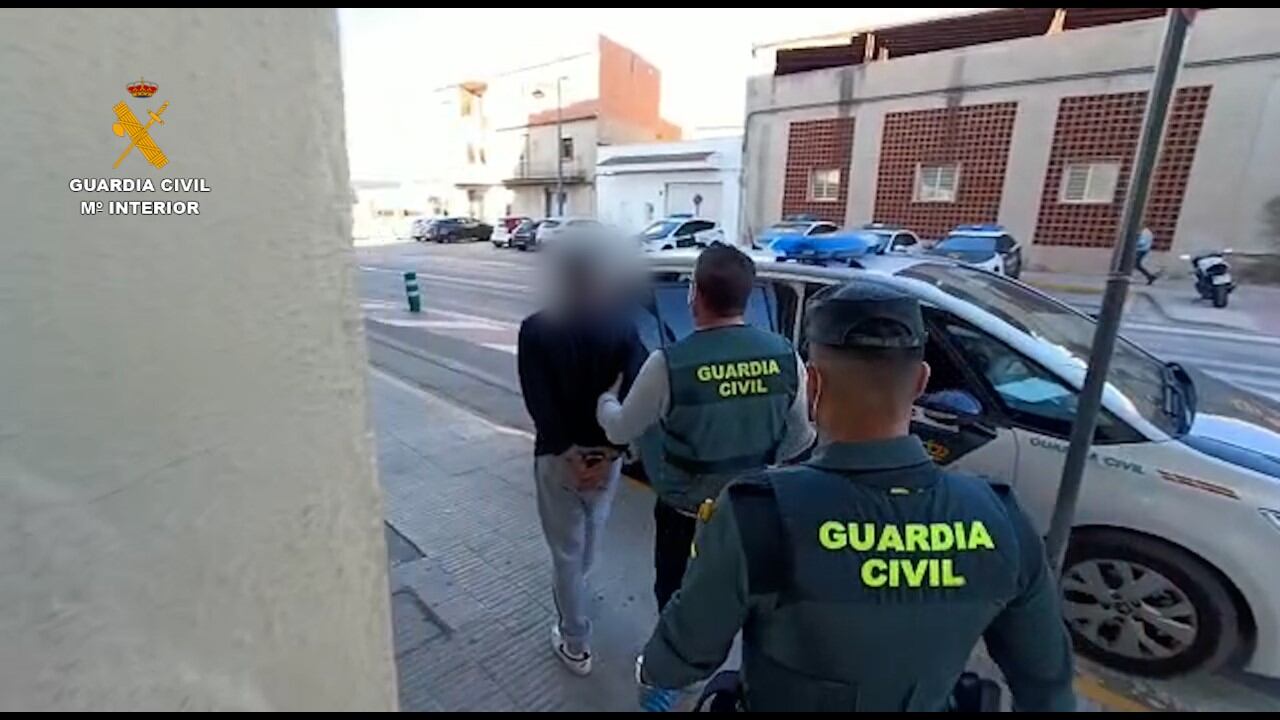 Operación Petrolknife en L'Eliana