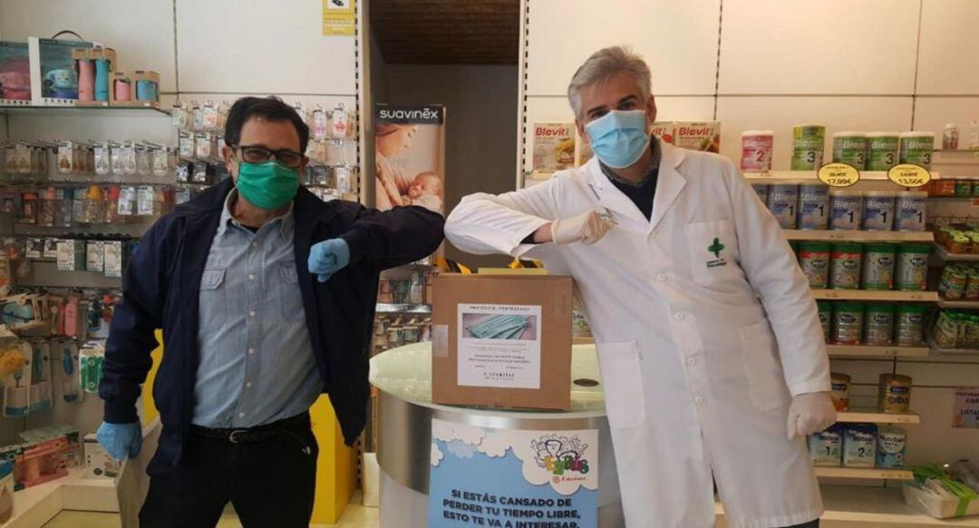 Hispantias reparte las mascarillas en las farmacias de Elda y Petrer