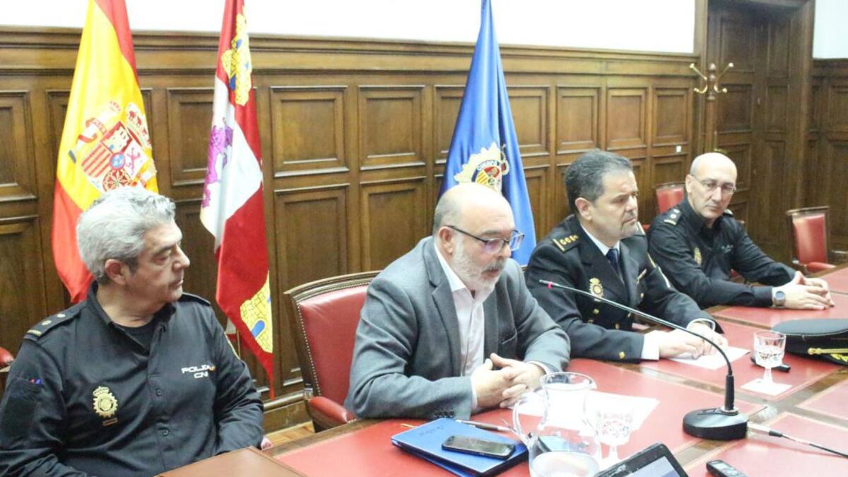 La Policía desarticula una banda organizada que ha robado en doce viviendas y seis establecimientos de Soria