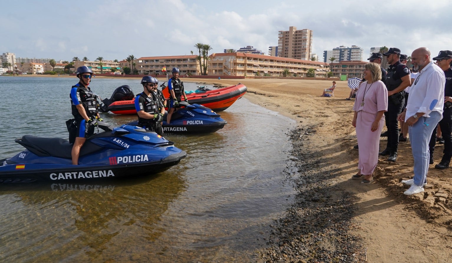 El litoral cartagenero se reforzará con un servicio de medios acuáticos de la Policía Local que apoyará al Plan Copla