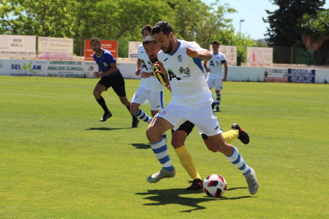 José Antonio González, renovado en el Arcos CF. 