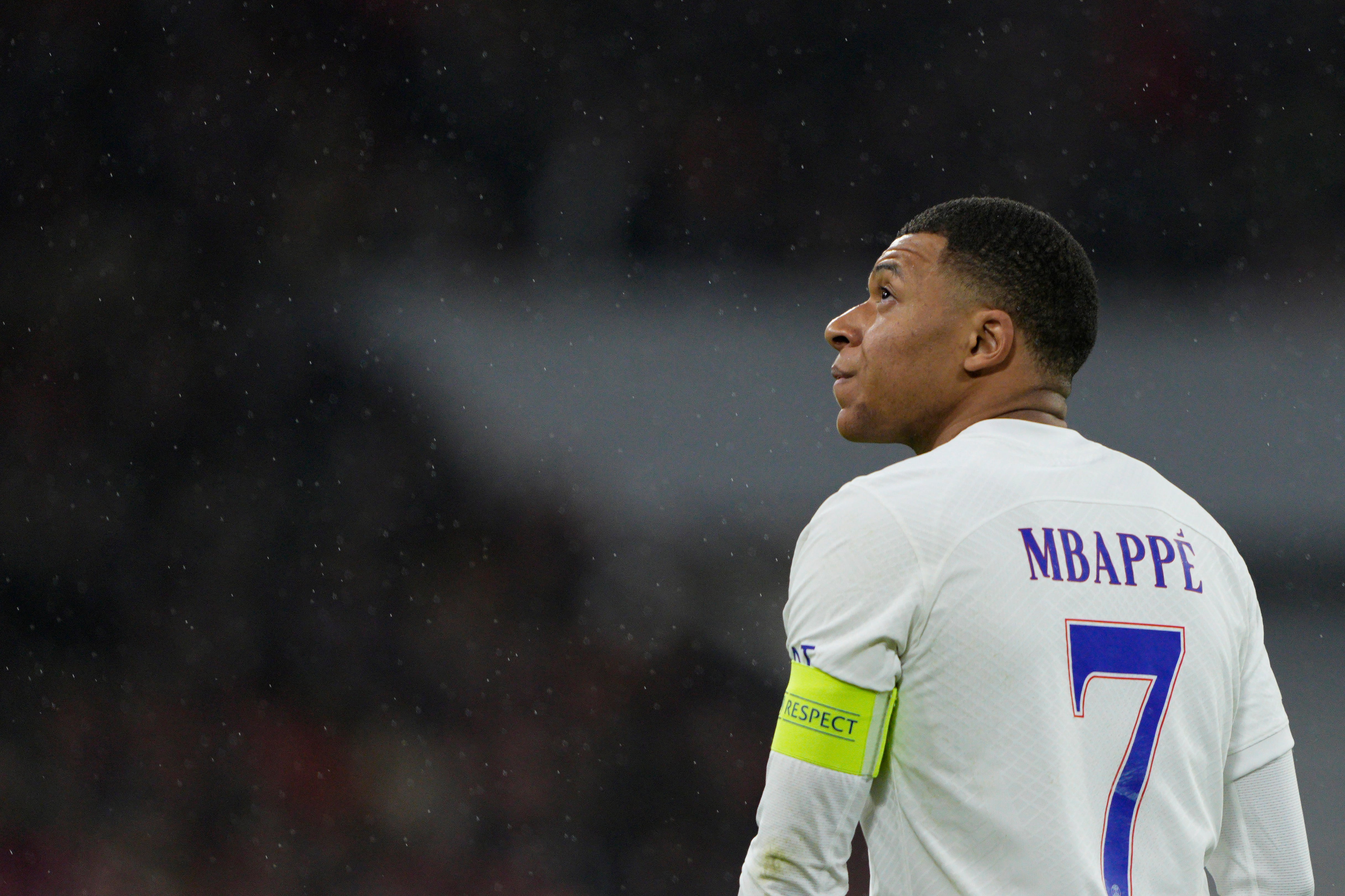 Kylian Mbappé, en un partido con el París Saint-Germain