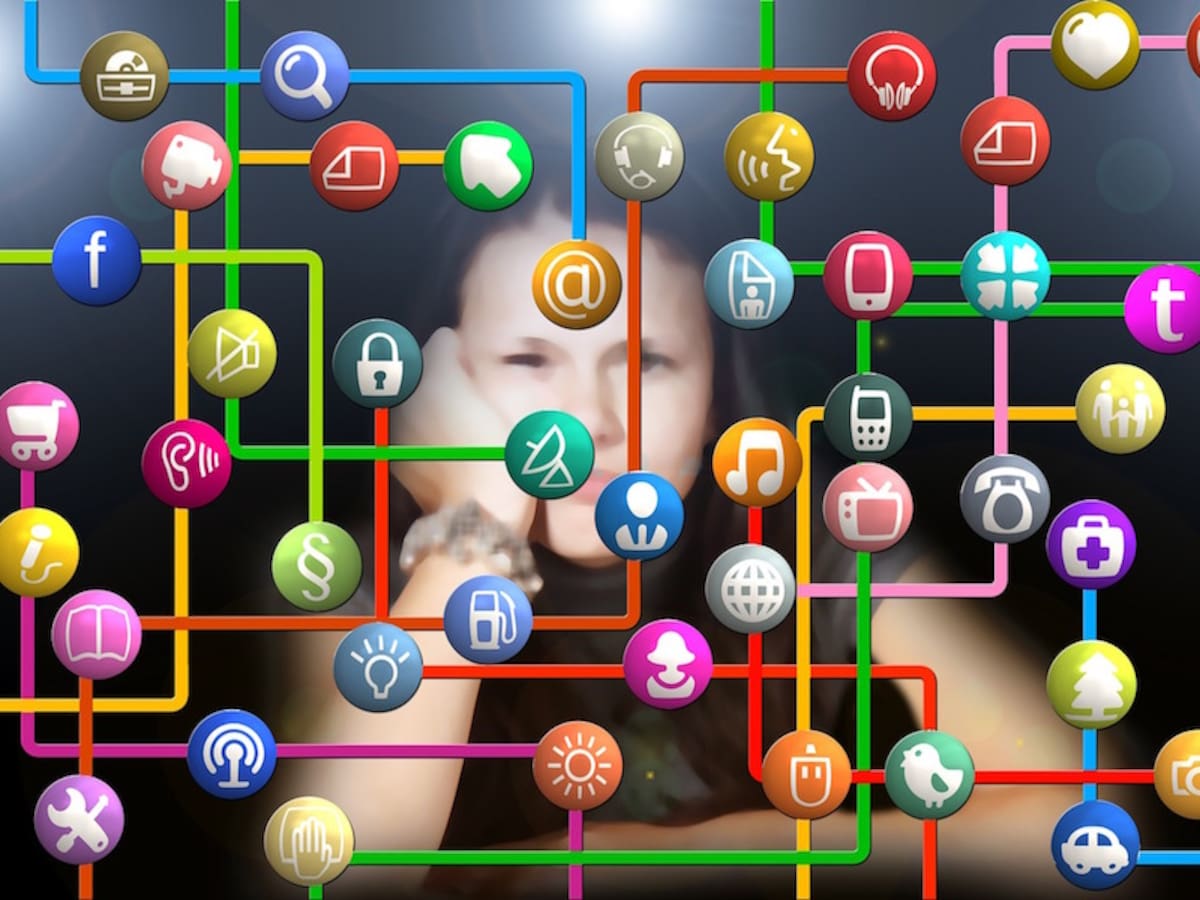 "No pueden salir analfabetos digitales del aula"