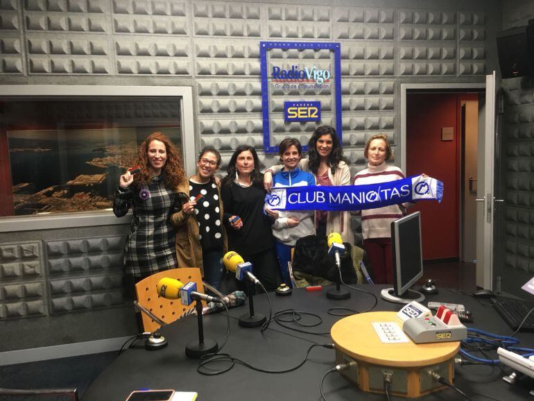 Emma Placer, Druss, Begoña Aldao, Paula García, Paula Montes y Marta Souto