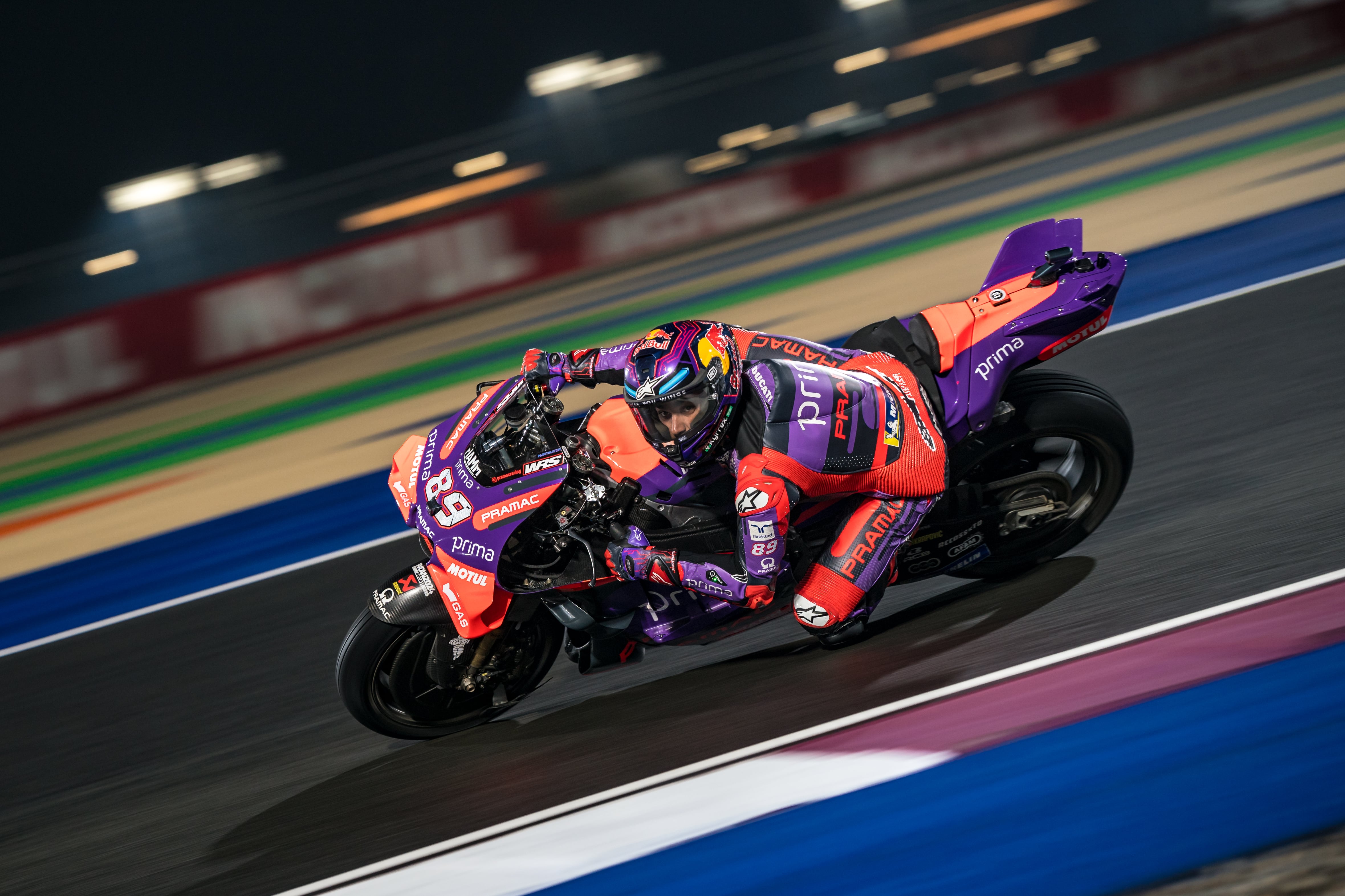 Jorge Martín, a bordo de su PRAMAC Ducati durante el GP de Qatar de MotoGP