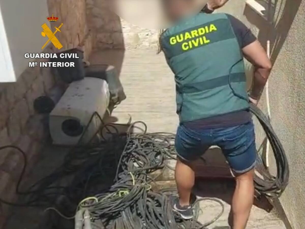 Detienen a 11 personas e investigan a 25 por robos de metal en L'Alcoià y el Vinalopó en este 2022