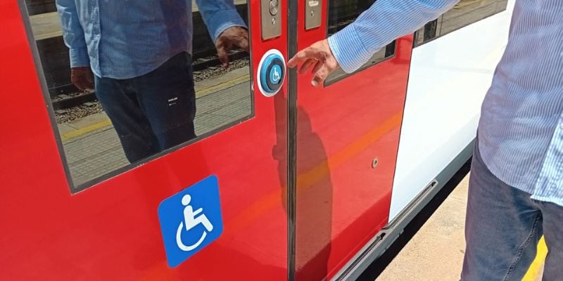 FGV completa la mejora de las condiciones de accesibilidad de las 62 unidades de metro que circulan por la red de Metrovalencia