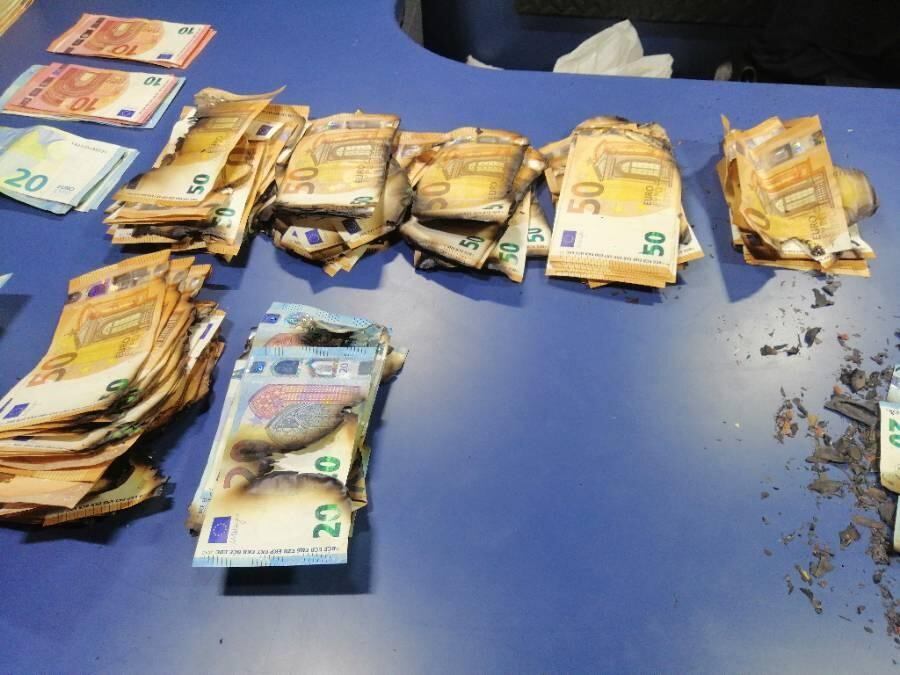 Dinero encontrado en el incendio en Elda