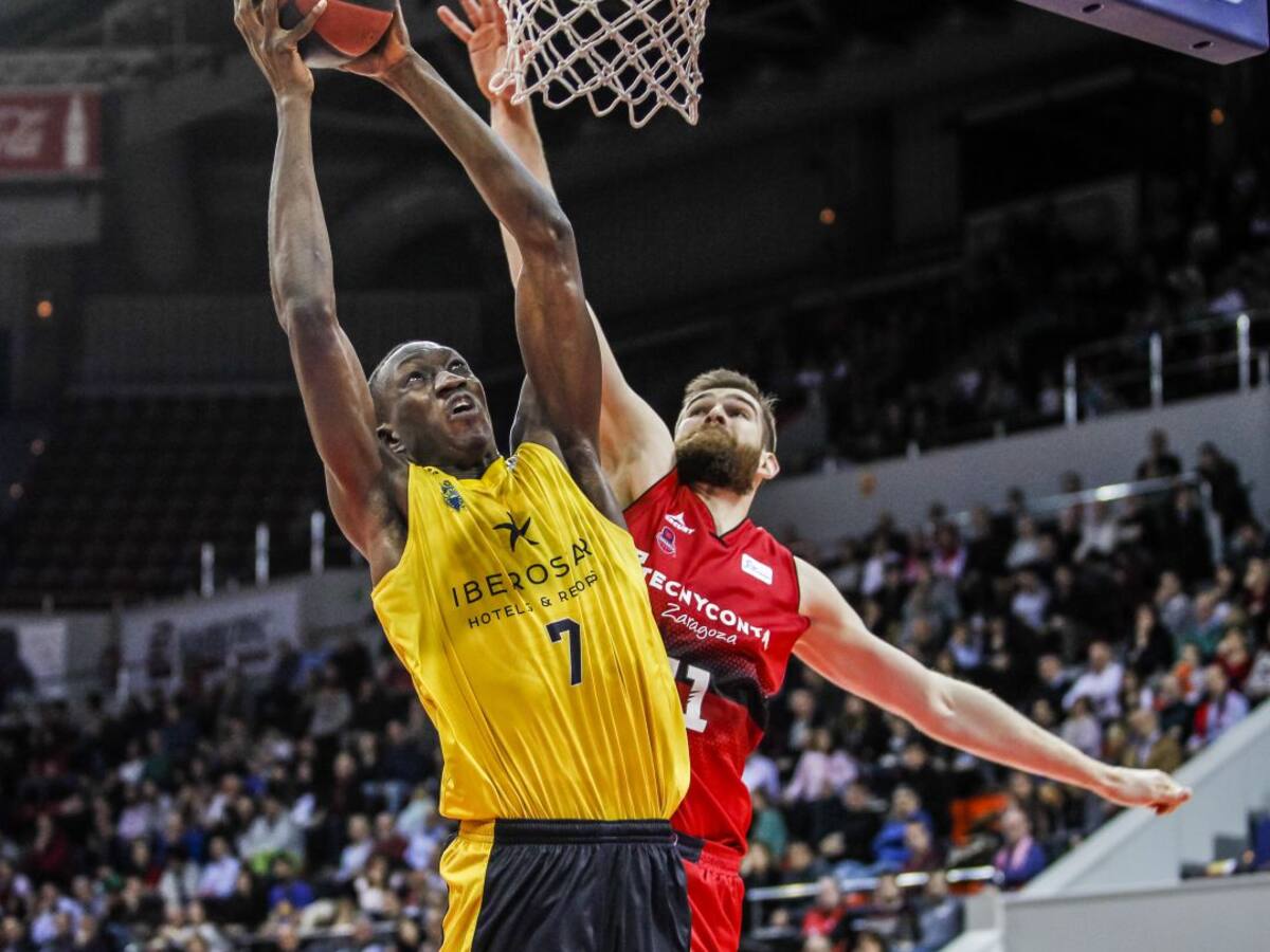 Mamadou Niang se desvincula del Iberostar Tenerife