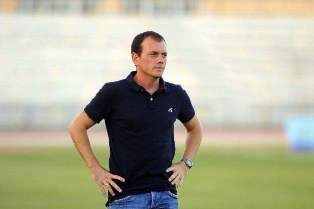 Alberto González, entrenador del Linares Deportivo