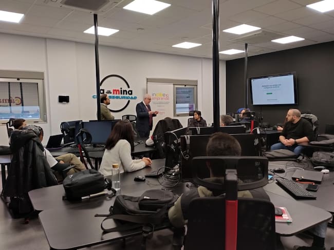 Programa de incubación de INCIBE Emprende en Linares