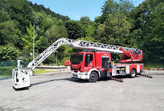 Escala Magirus M42L-AS