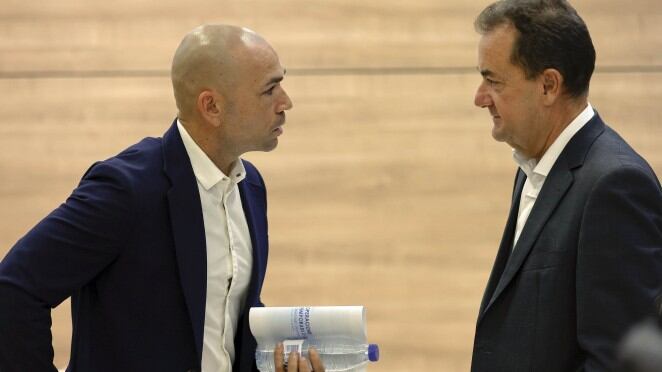 Gaspar y el administrador judicial del Málaga en una rueda de prensa