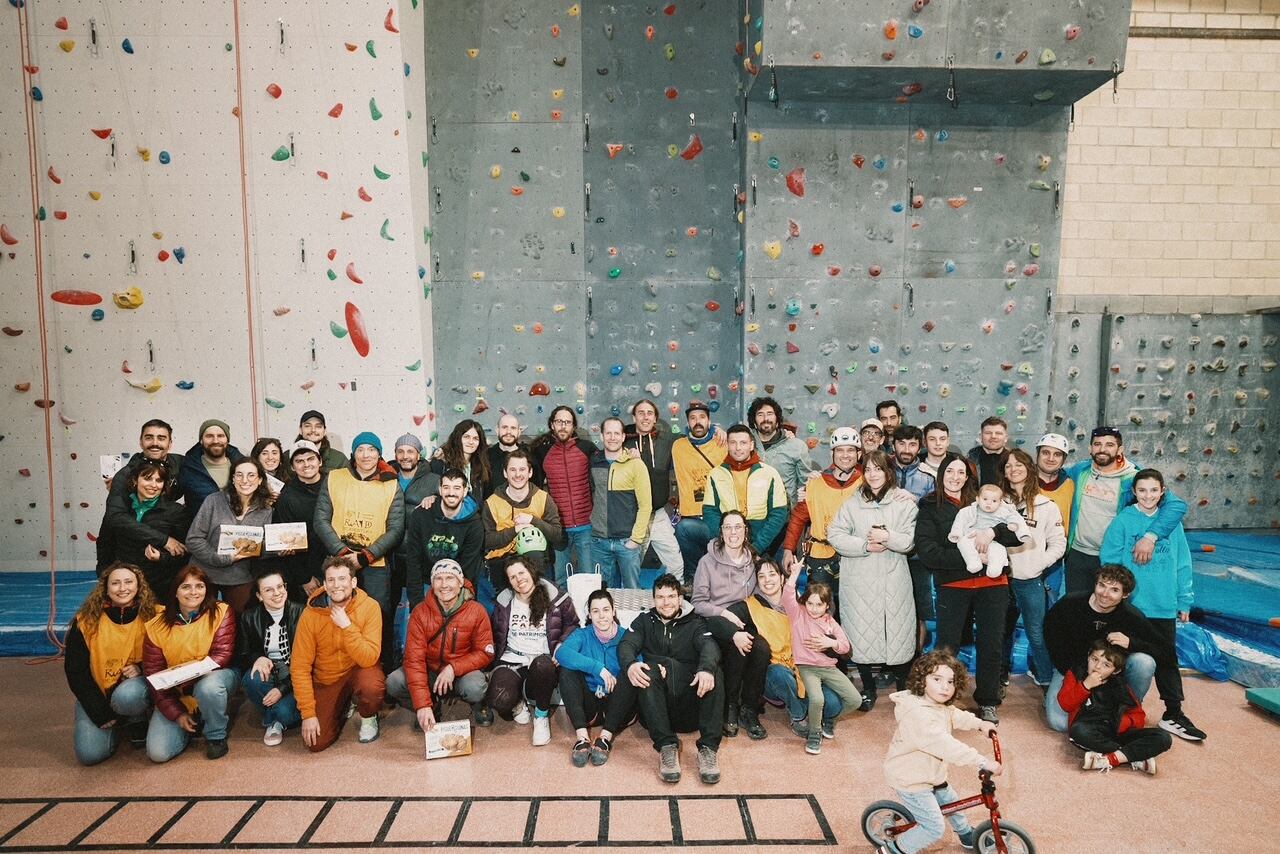 Cervera de Pisuerga celebra la primera edición de su competición de escalada