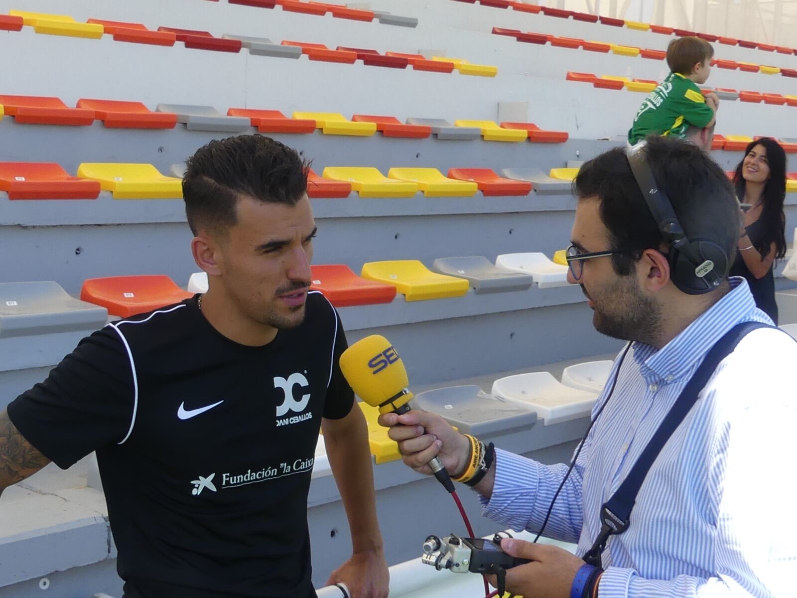 Ceballos, con el periodista de la SER Carlos Martínez.