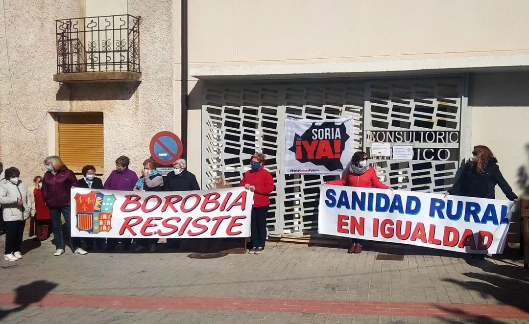 Las movilizaciones exigiendo la reapertura de los consultorios locales han sido constantes en las últimas semanas en Castilla y León