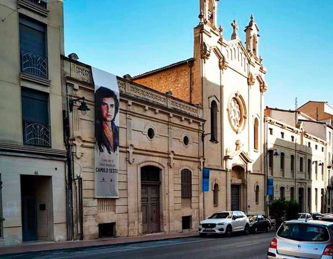 La fachada principal del edificio del museo antes del inicio de las obras