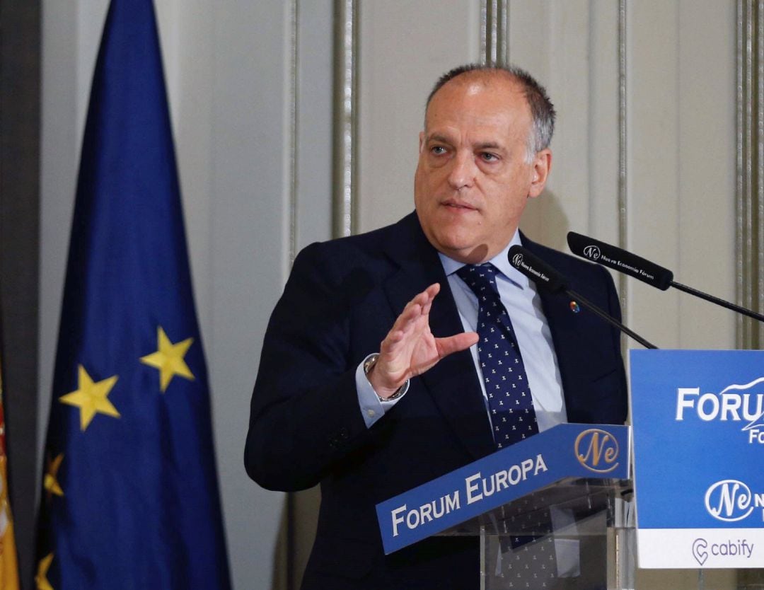 El presidente de LaLiga, Javier Tebas, durante su intervención en un desayuno de Fórum Europa este miércoles en Madrid.