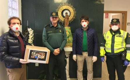 Donativo para la Guardia Civil de Gandia