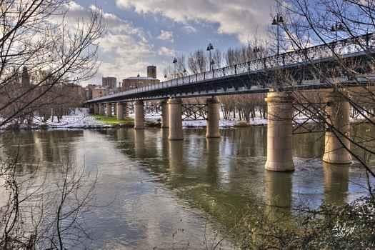 Puente de Hierro de Logroño